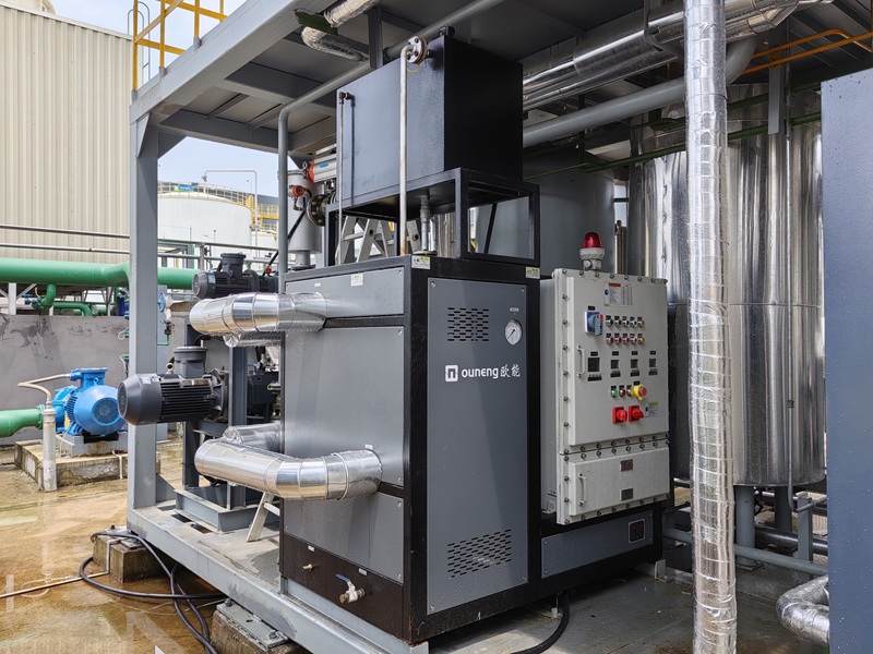 防爆導熱油爐用什么油加熱？