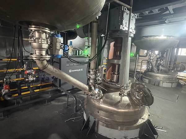 白乳膠（木工板膠）反應釜控溫模溫機「歐能機械」