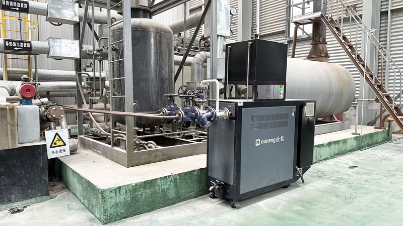 電加熱導熱油爐在瀝青管道控溫的應用案例「歐能機械」