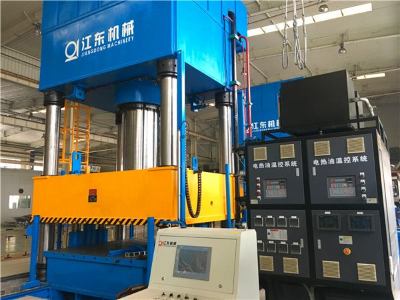 復合材料槳葉模壓控溫選擇什么溫控設備？