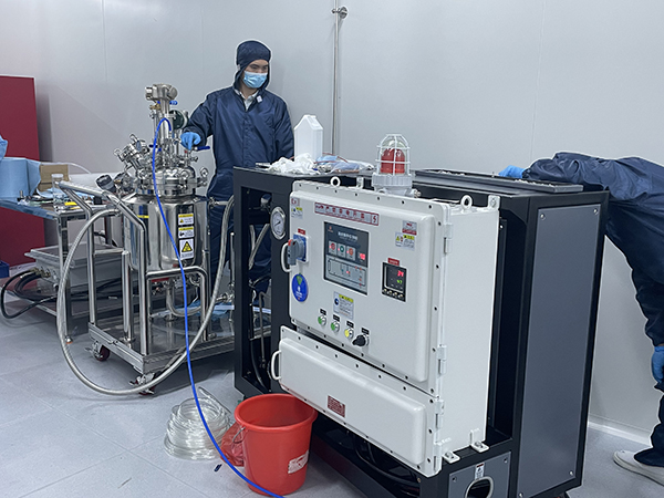 涂布膠反應釜控溫防爆水式模溫機「歐能機械」