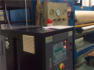 壓光輥筒水循環溫度控制機，「歐能機械」為您提供安全可靠的控溫方式