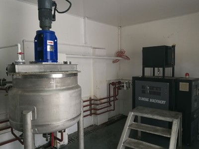 反應釜如何保持恒溫控制？「歐能機械」為您提供加熱、冷卻解決方案