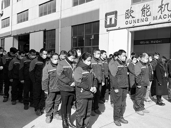 銘記歷史！這一刻為30多萬南京大屠殺死難者默哀！